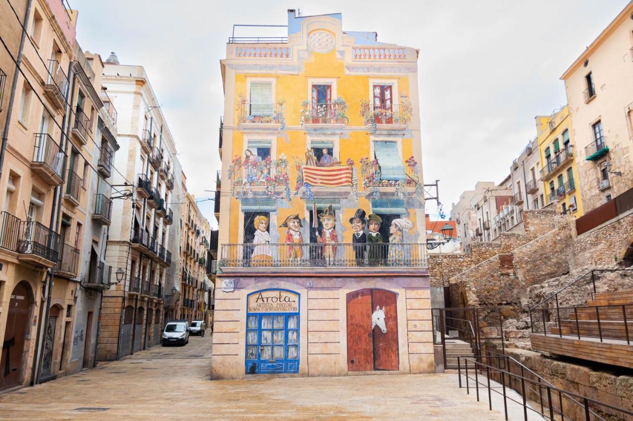 Apartamento En Plaza Sedassos Centro Historico Tarragona Exterior foto