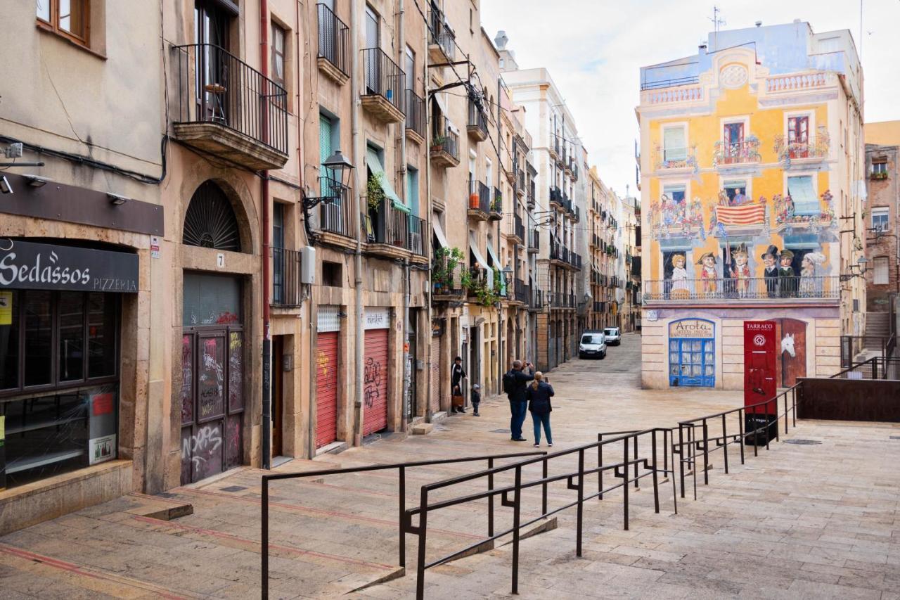 Apartamento En Plaza Sedassos Centro Historico Tarragona Exterior foto